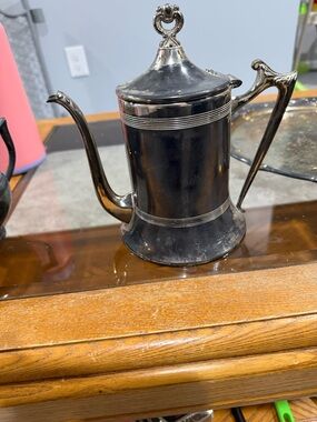 Vintage Silver Plate Sheffield 851 Tea Pot 7.5 -8” tall